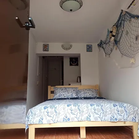 в каюта * Burgas City